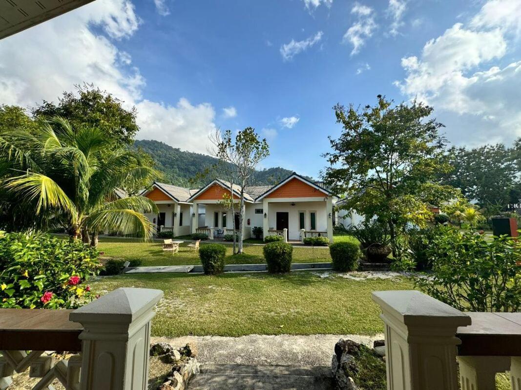 Tc Garden Resort Kuah Exterior foto