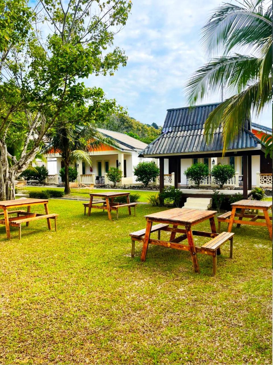 Tc Garden Resort Kuah Exterior foto