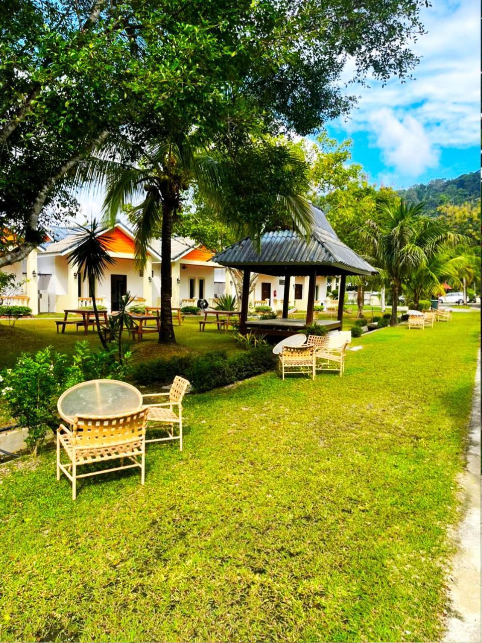 Tc Garden Resort Kuah Exterior foto